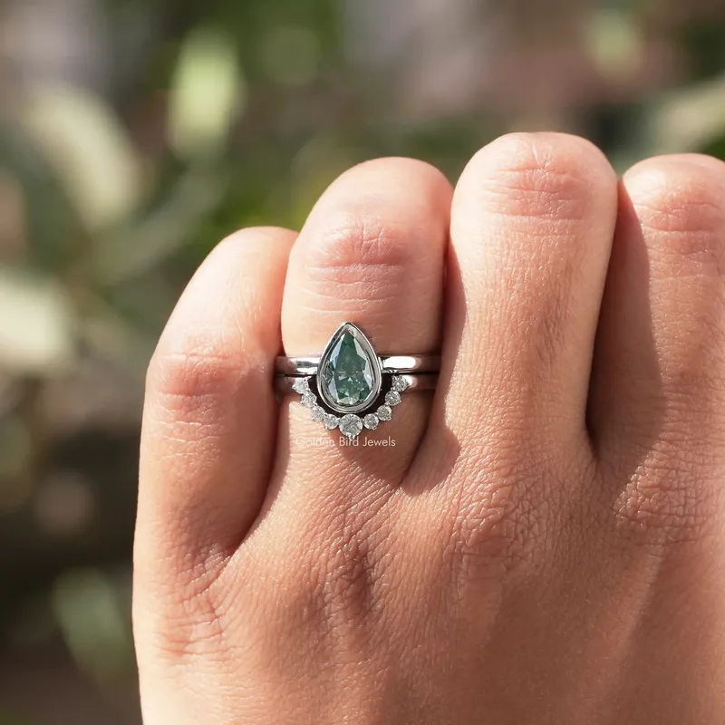 Pear Cut Moissanite Bridal Ring With Curved Band view 4