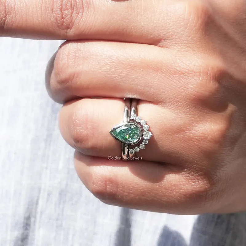 Pear Cut Moissanite Bridal Ring With Curved Band view 8