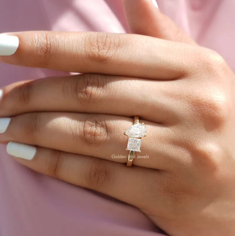 Pear and Princess Cut Moissanite Toi Et Moi Ring vy 5