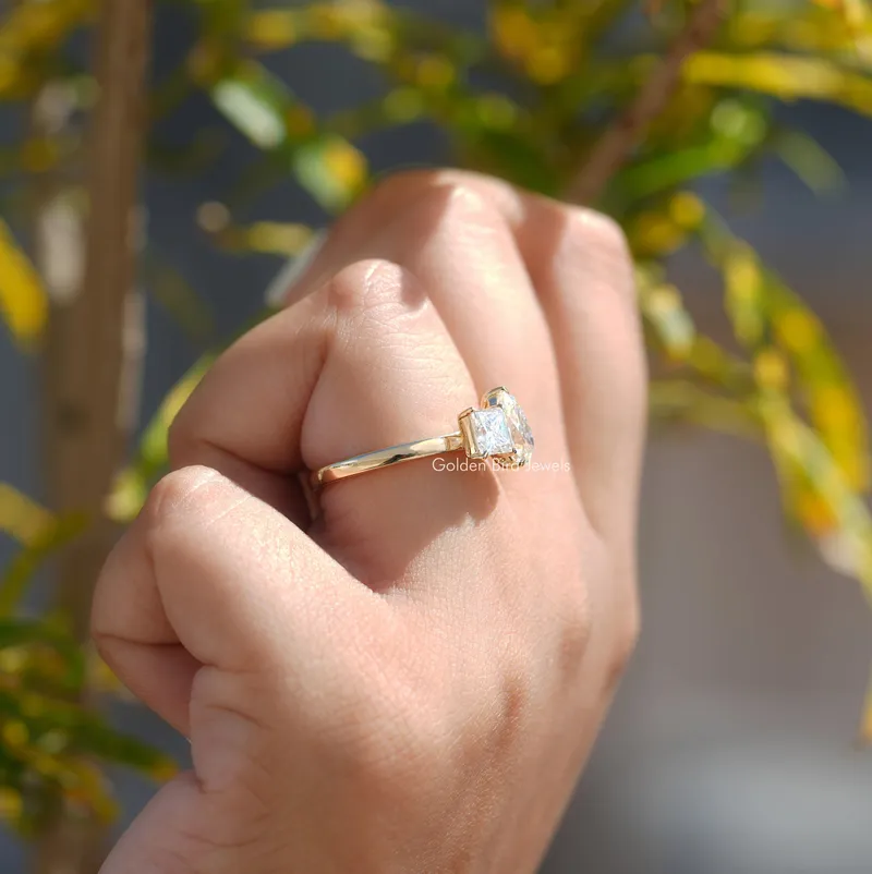 Pear and Princess Cut Moissanite Toi Et Moi Ring vy 8