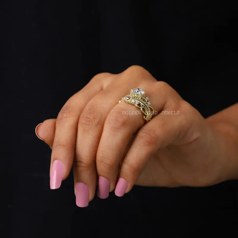 Round Cut Moissanite Bridal Wedding Vintage Ring Set view 3