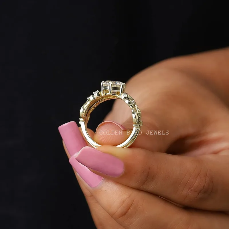 Round Cut Moissanite Bridal Wedding Vintage Ring Set view 7