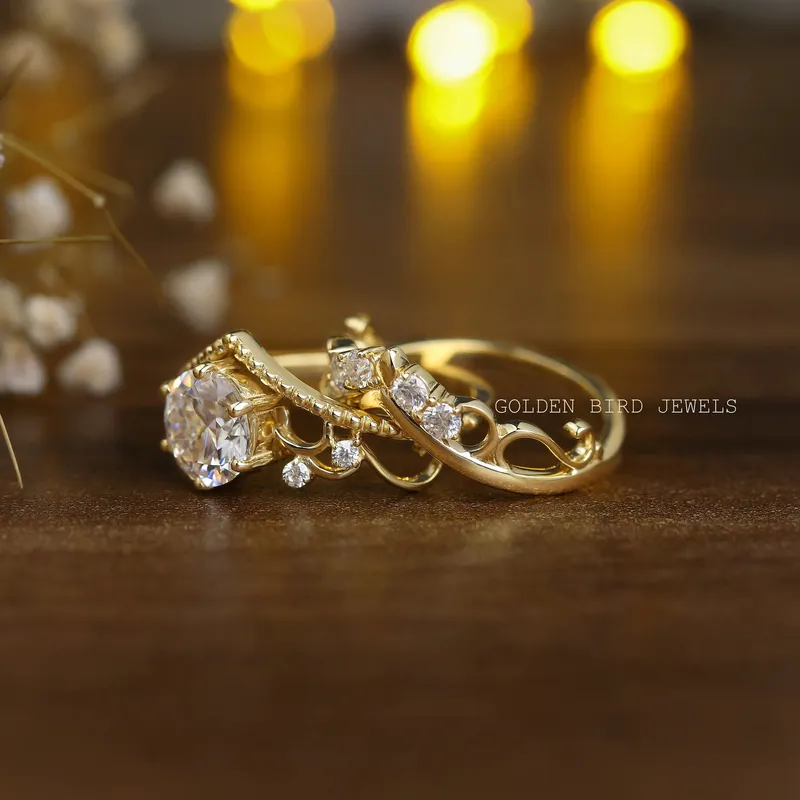 Round Cut Moissanite Bridal Wedding Vintage Ring Set view 8