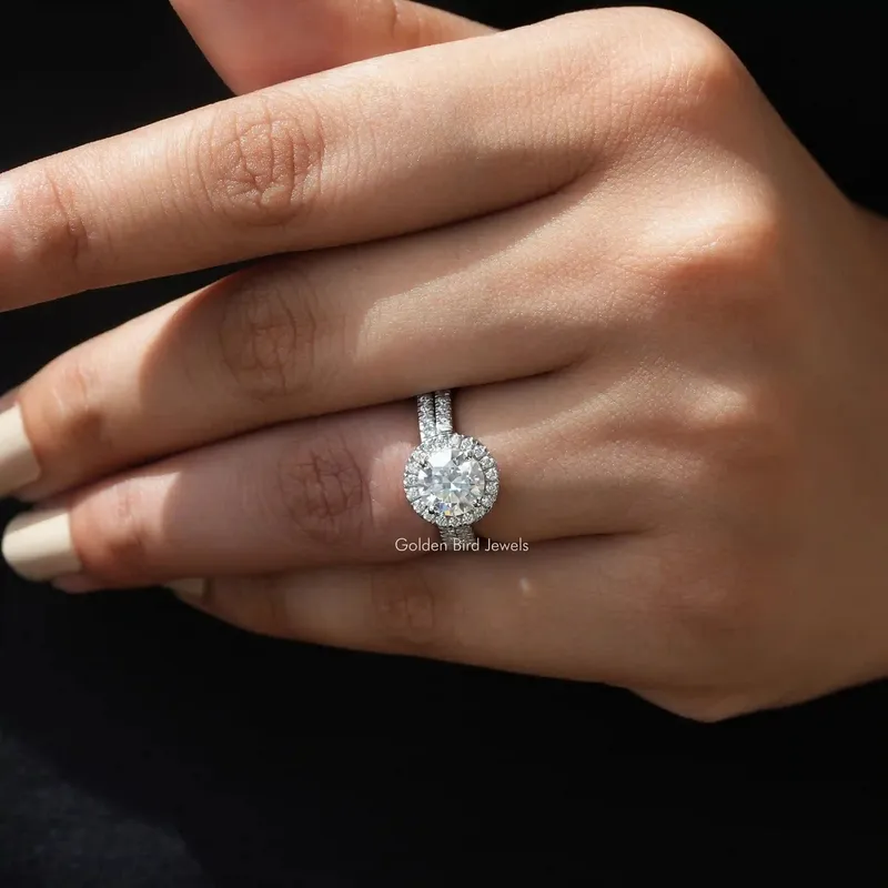 Round Cut Moissanite Halo Engagement Ring vy 3