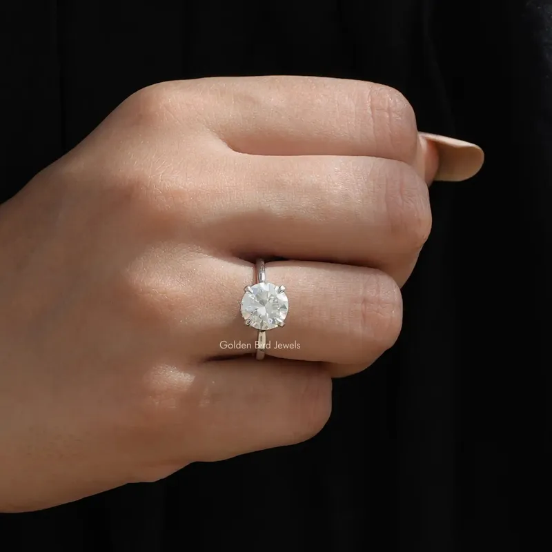 Round Moissanite Bridal Wedding Ring Set view 3