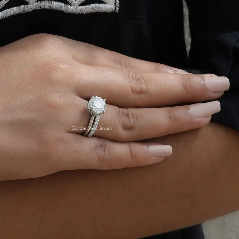Round Moissanite Bridal Wedding Ring Set view 6