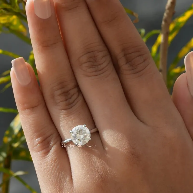 Round Moissanite Bridal Wedding Ring Set view 5
