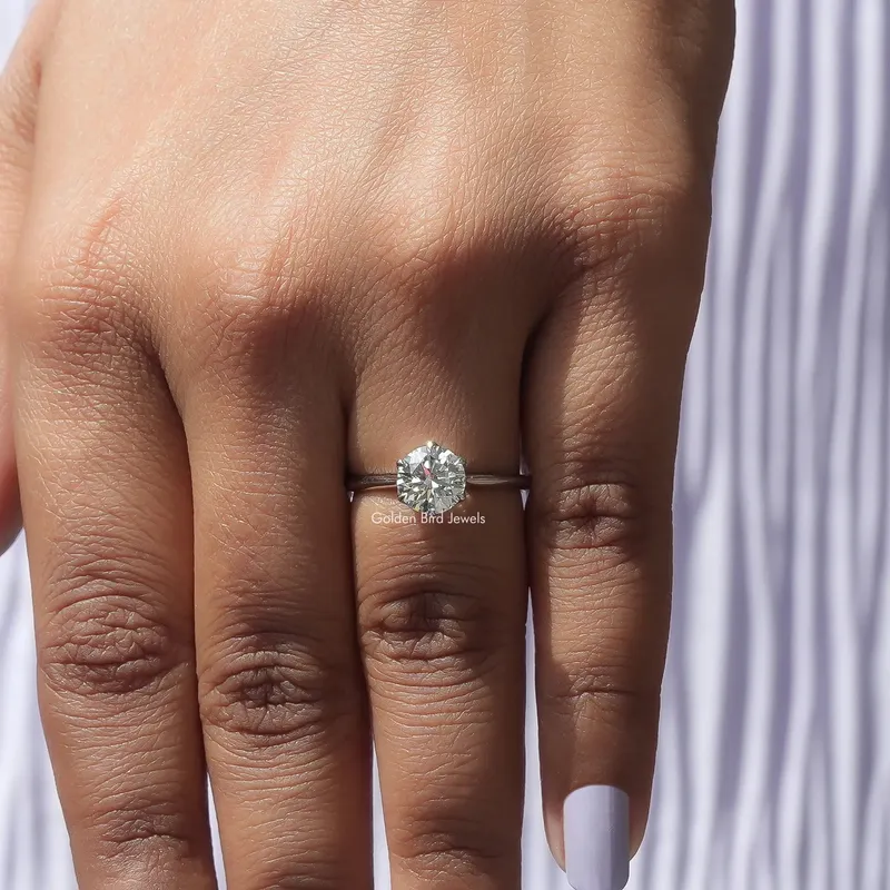 Round Shape Lab Diamond Solitaire Ring vy 8