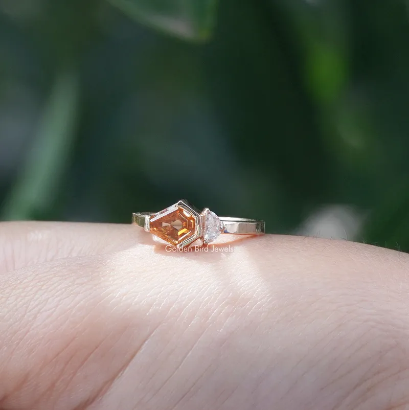 Shield Cut Moissanite Toi Et Moi Engagement Ring vy 5