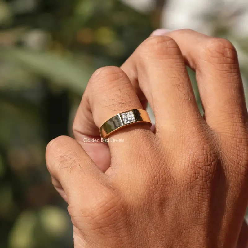 Solitaire Princess Cut Moissanite Men's Ring vy 5