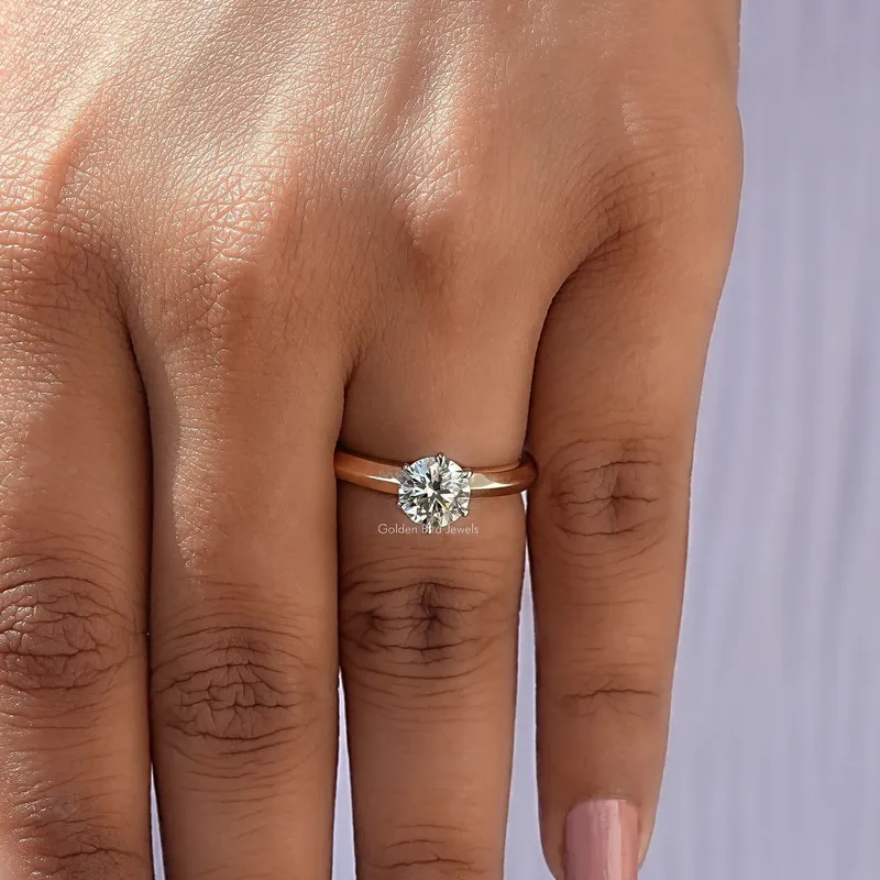 Solitaire Round Shaped Diamond Engagement Ring view 8