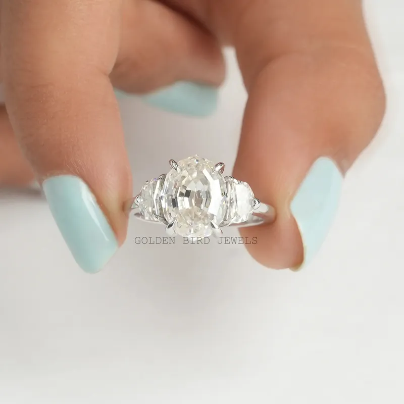 Step Cut Oval Moissanite Three Stone Engagement Ring vy 6