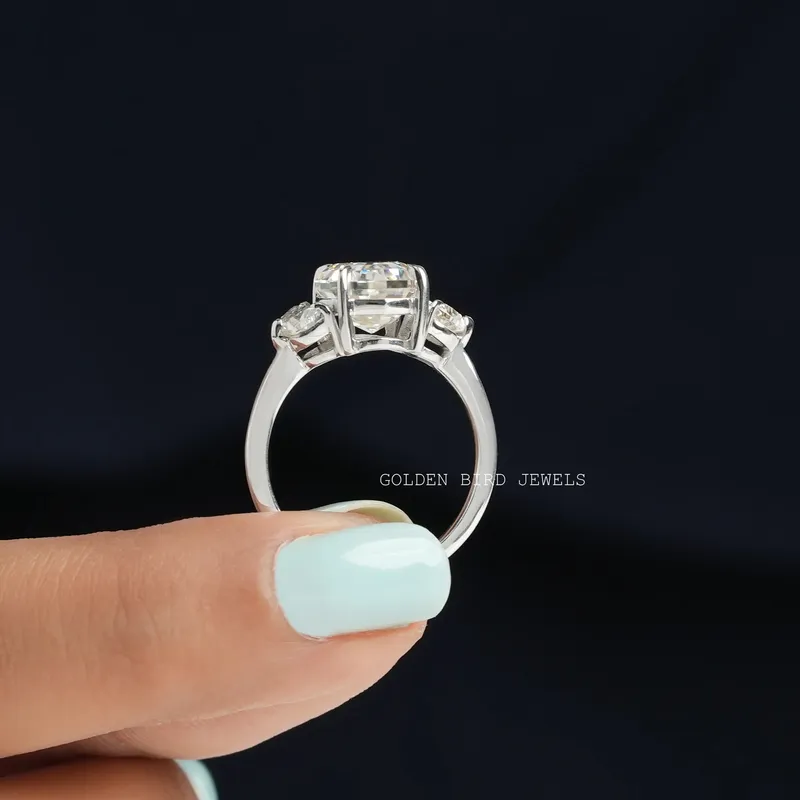 Step Cut Oval Moissanite Three Stone Engagement Ring vy 8