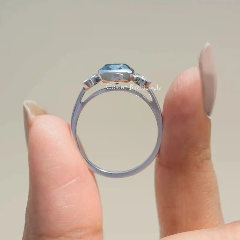 Three Stone Cushion Cut Moissanite Engagement Ring vy 2