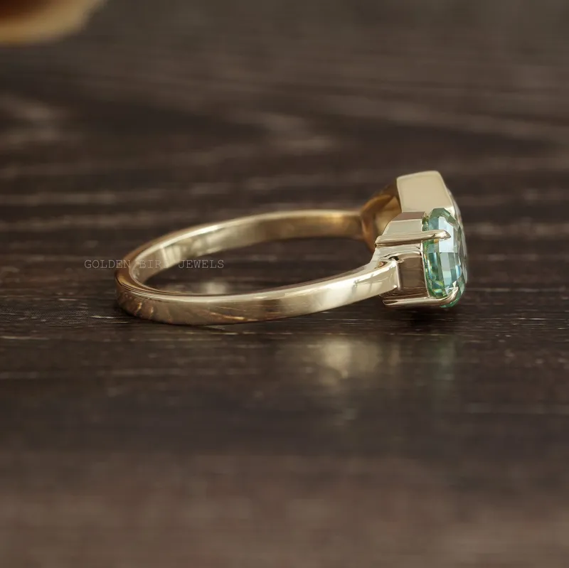 Unique Style Moissanite Toi Et Moi Engagement Ring vy 7