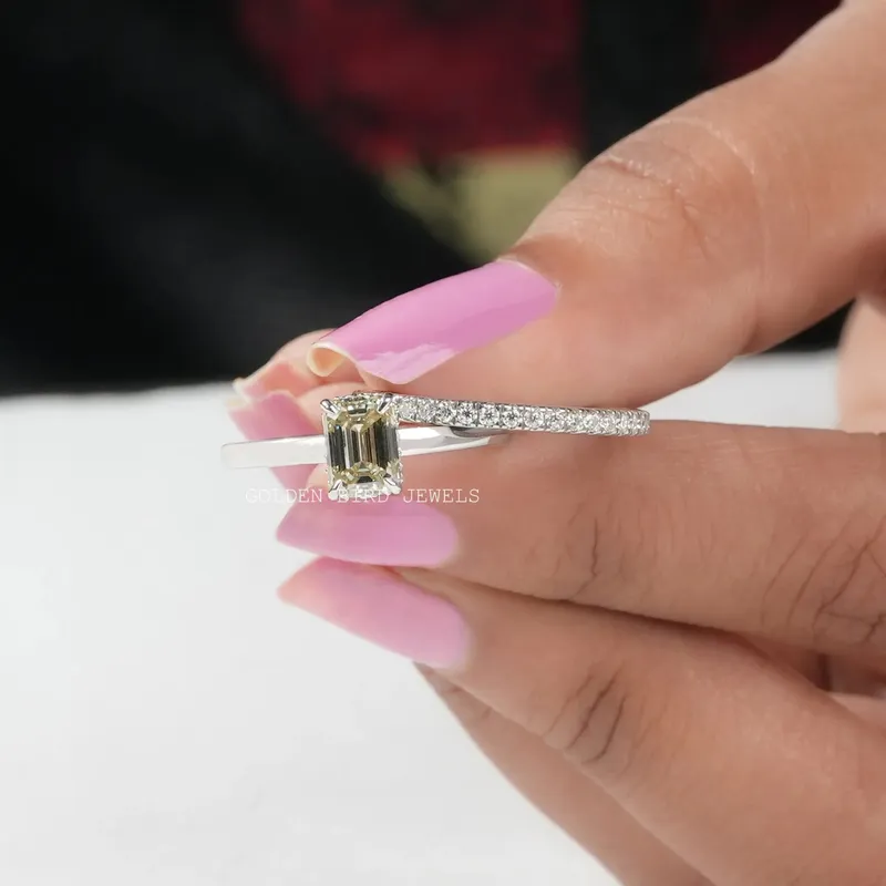 Yellow Emerald Cut Moissanite Ring Set vy 6