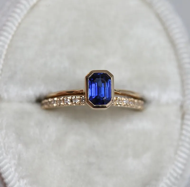 Gul Emerald Cut Sapphire Solitaire Ring view 3