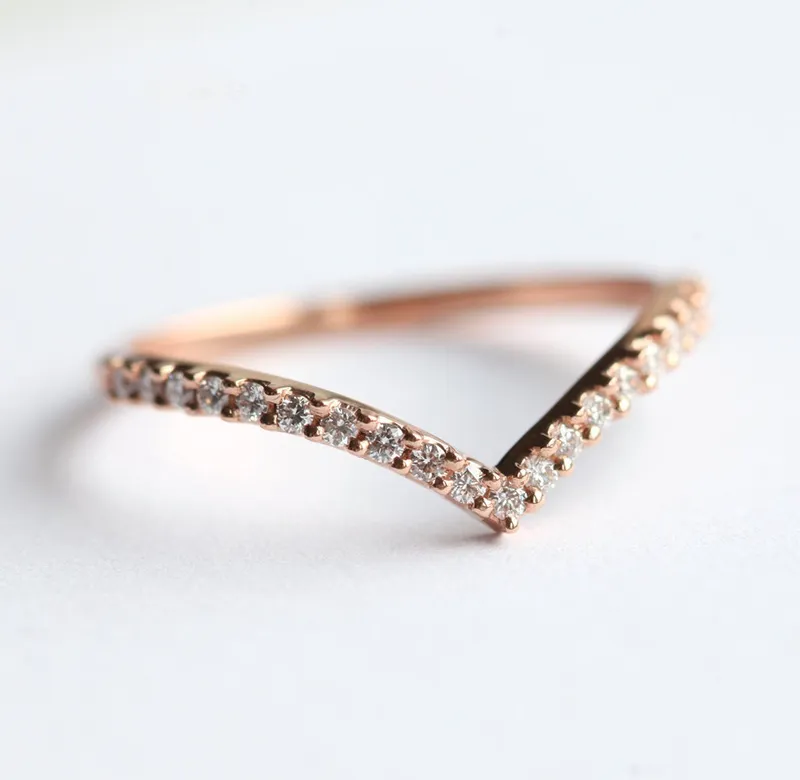 Half Eternity Diamond Chevron Wedding Ring vy 3