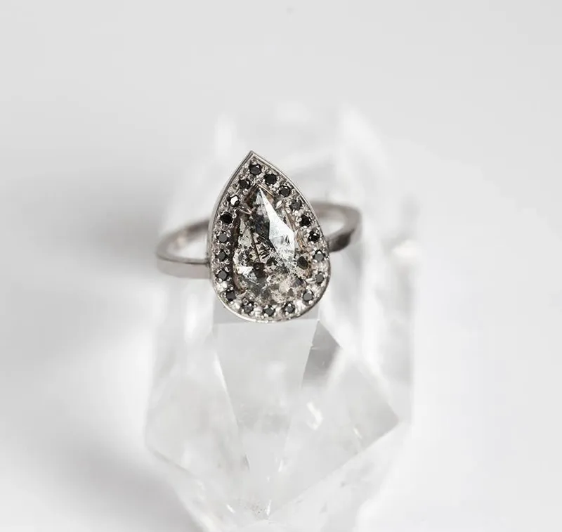 Hannah Salt & Pepper Diamond Ring vy 12