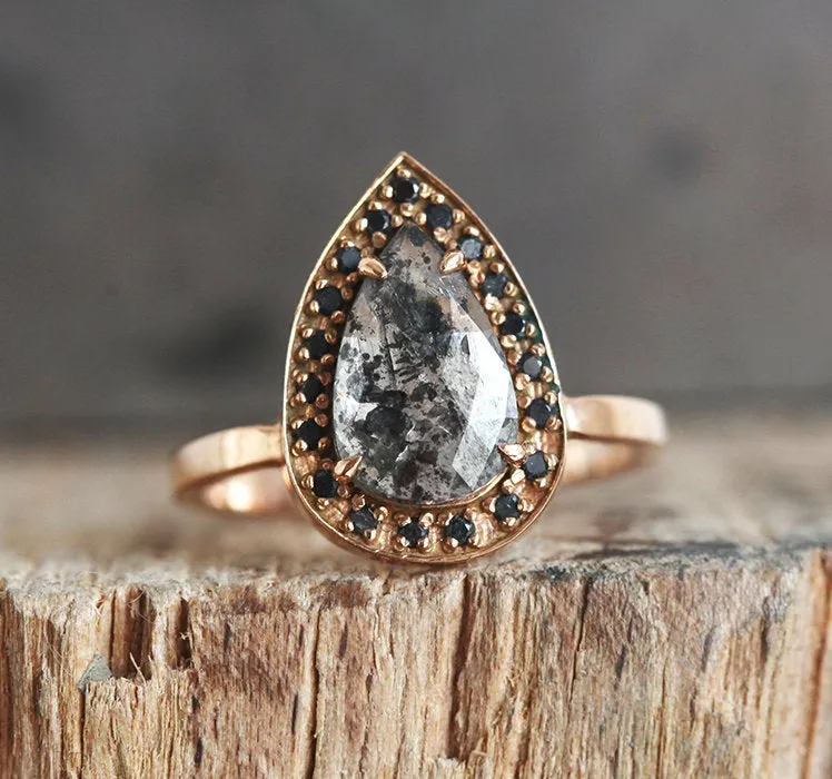 Hannah Salt & Pepper Diamond Ring vy 2