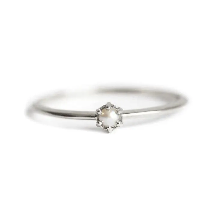 Harlee Round Pearl Ring vy 6