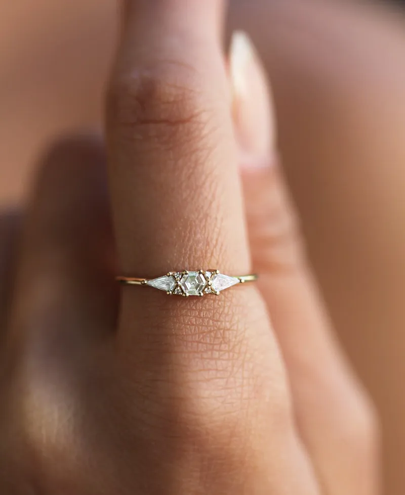 HARMONY HEXAGON DIAMOND RING vy 7