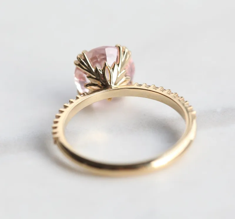 HERA PEACH SAPPHIRE DIAMOND RING vy 6