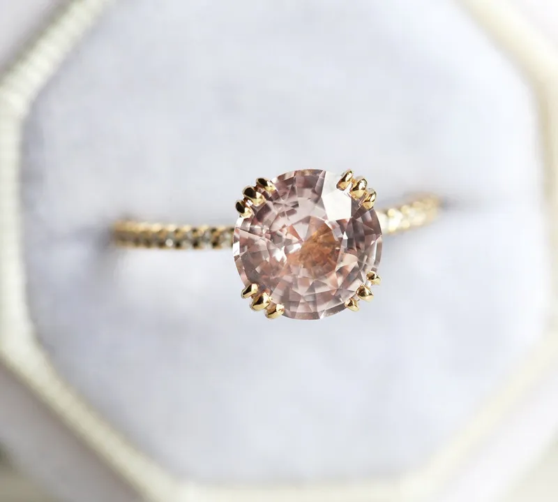 HERA PEACH SAPPHIRE DIAMOND RING vy 9