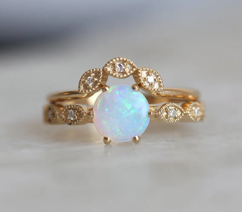 INDIA ROUND OPAL RING vy 7