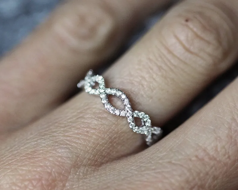 INFINITY DIAMOND RING, INFINITY WEDDING RING vy 2