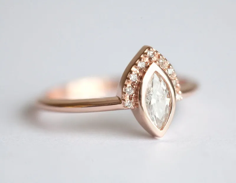 Ivona Diamond Ring view 2