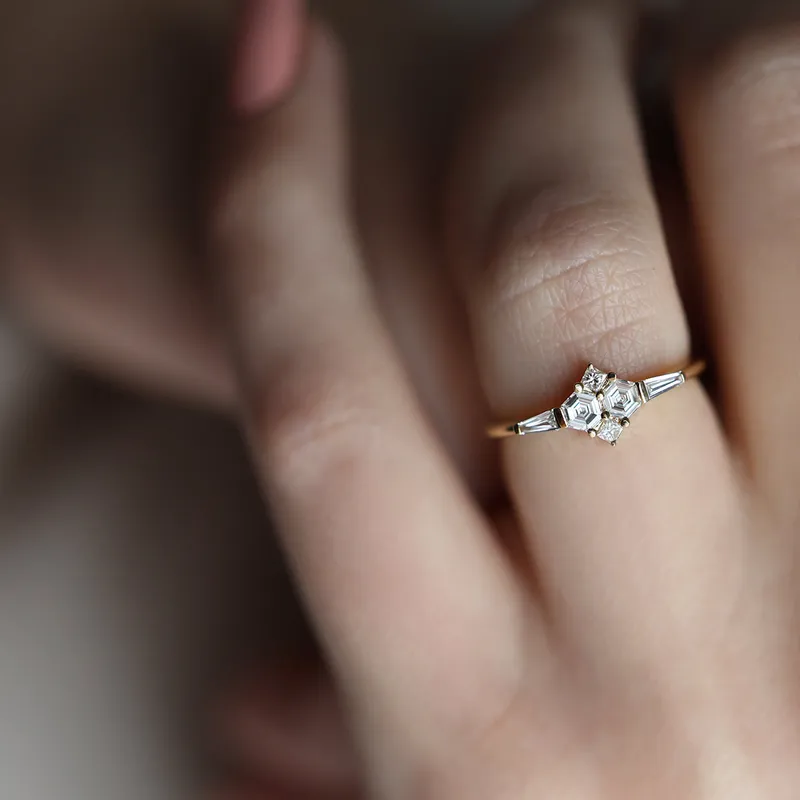 IVY ART DECO DIAMOND CLUSTER RING view 7