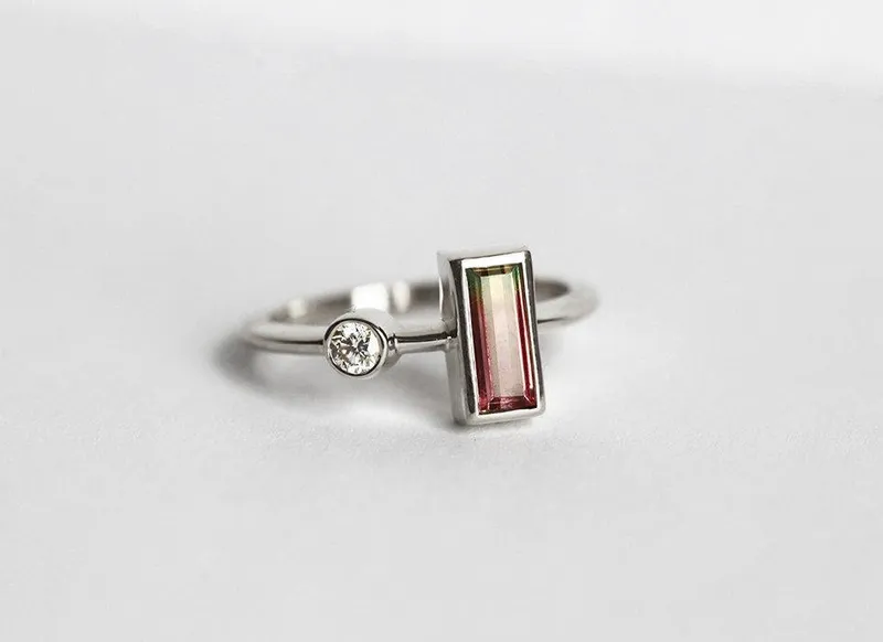 JANET BAGUETTE TOURMALINE AND DIAMOND ENGAGEMENT RING vy 7