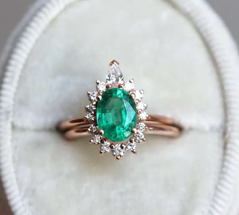 Janice Oval Emerald Ring Set green emerald emerald cut engagement ring