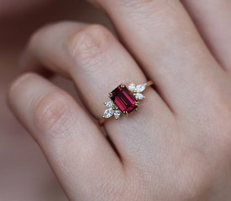 Janine Ring Garnet Ring with Diamond Clusters vy 4