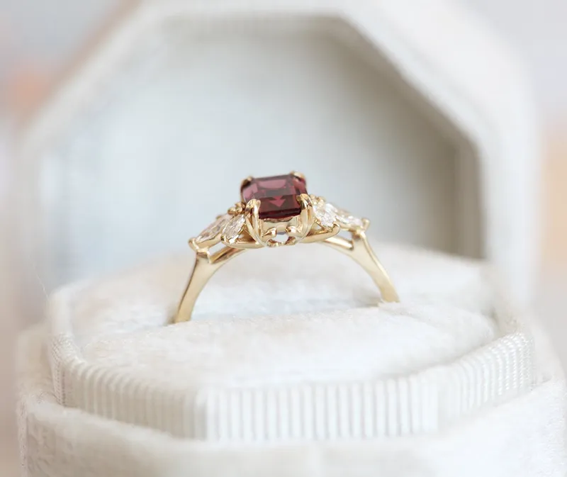 Janine Ring Garnet Ring with Diamond Clusters vy 7