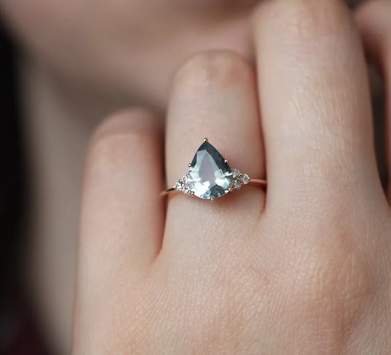 Jeanie Ceylon Sapphire Diamond Ring view 4