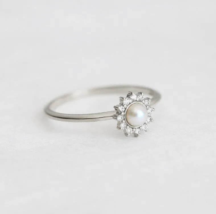 JESSIE WHITE PEARL RING view 7