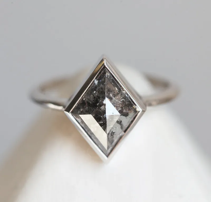 Jocelyn Salt & Pepper Kite Diamond Ring Set view 8