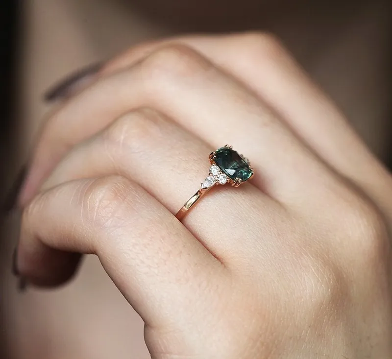 JUDY SAPPHIRE DIAMOND RING view 9