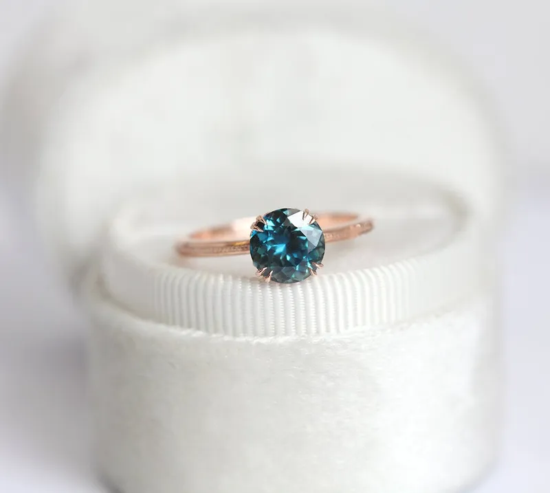 Julia Teal Sapphire Ring vy 12