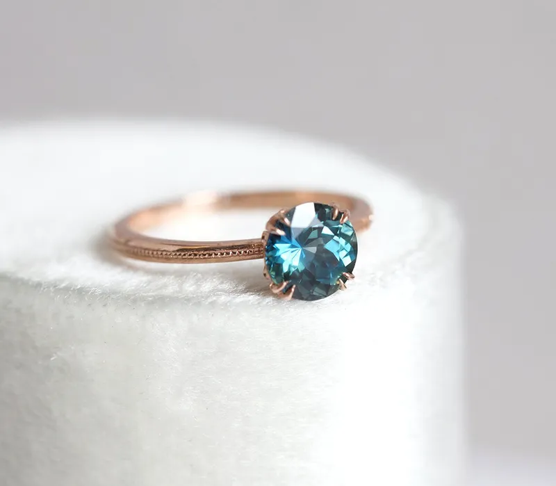 Julia Teal Sapphire Ring vy 5