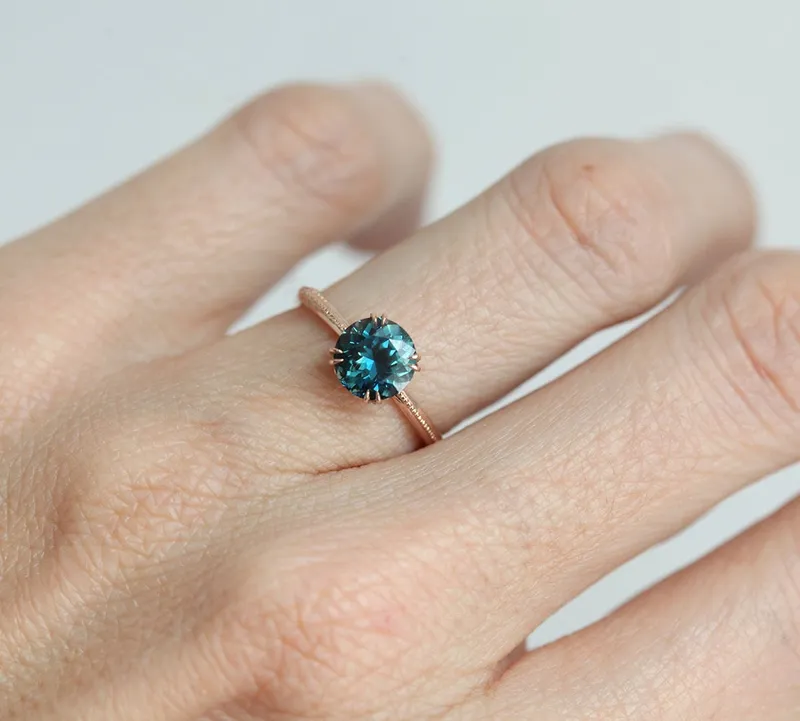 Julia Teal Sapphire Ring vy 9
