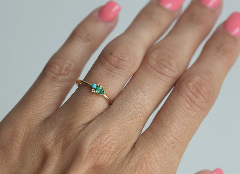 Juno Pear Emerald Cluster Ring vy 3