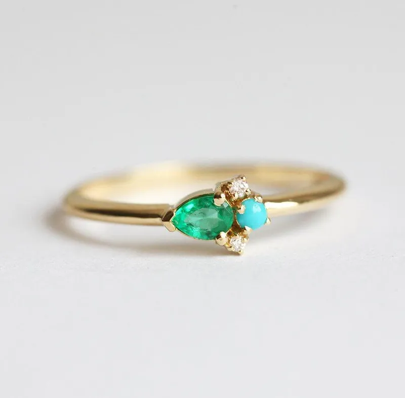 Juno Pear Emerald Cluster Ring vy 4