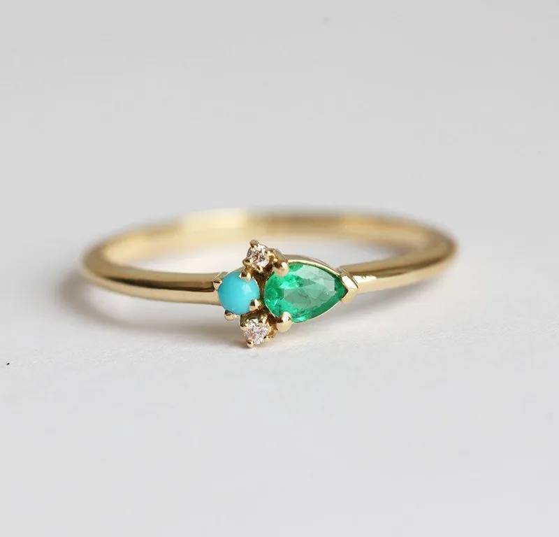 Juno Pear Emerald Cluster Ring vy 5