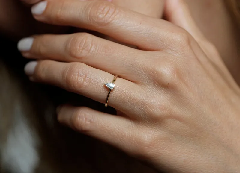 Kamari Pear-Shaped Pearl Ring vy 3