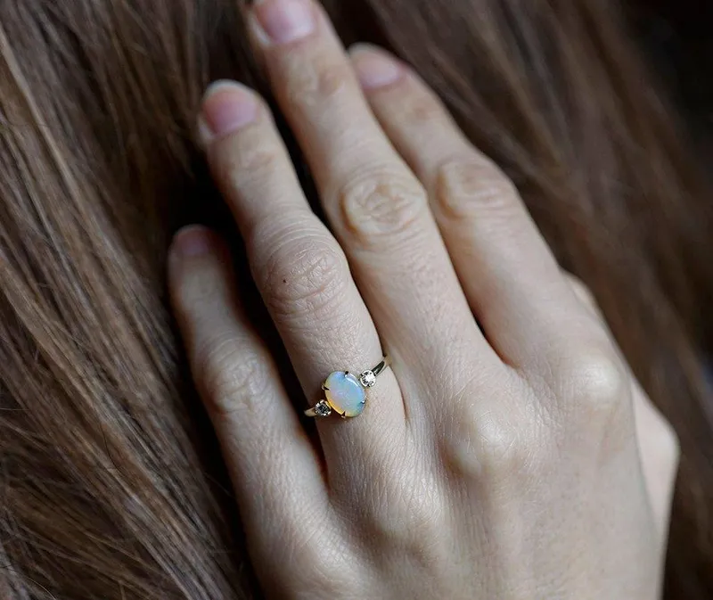 Karla Opal Ring vy 10