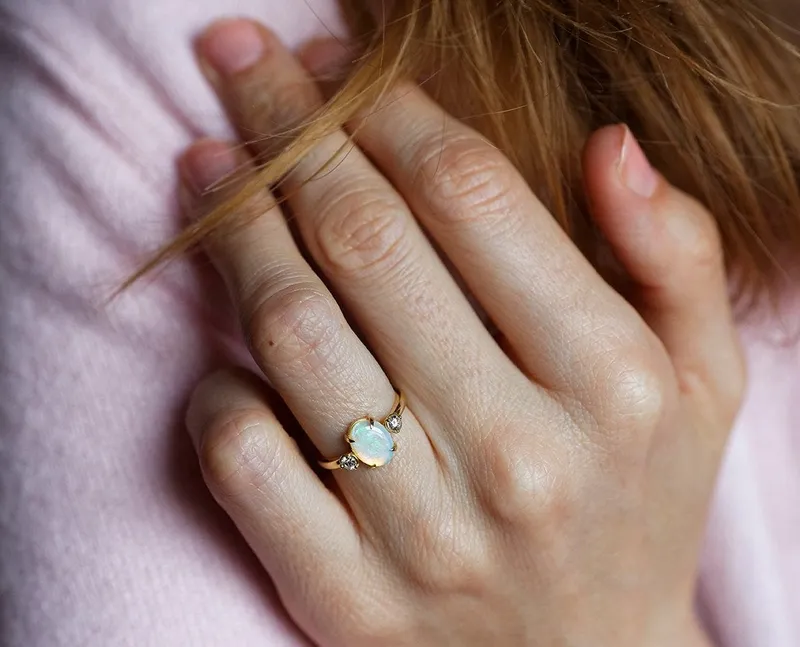 Karla Opal Ring vy 7
