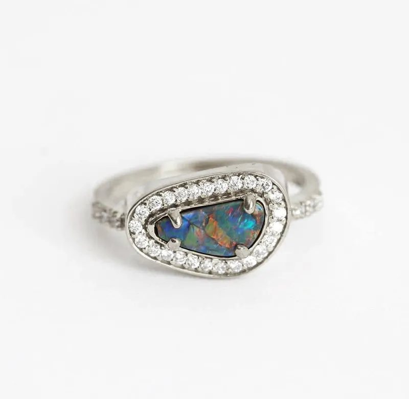Katarina Opal Ring vy 10